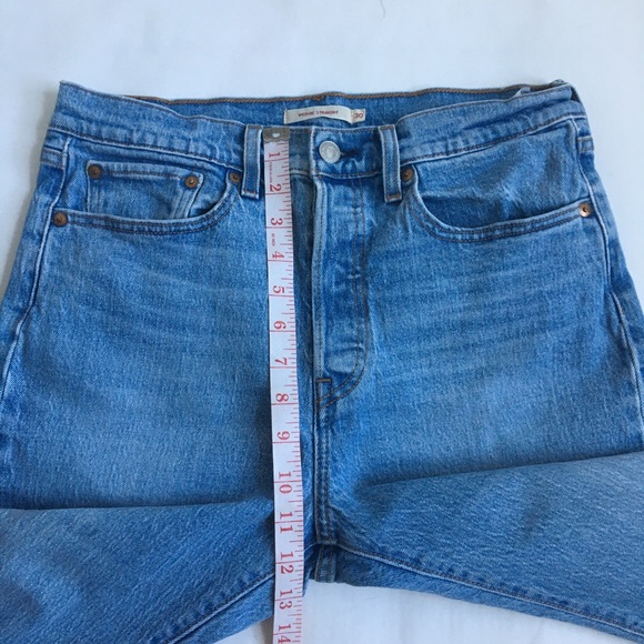 Levi’s Wedgie Straight Ankle Crop High Rise Light Wash Blue Denim Jeans Size 30 - Picture 13 of 17